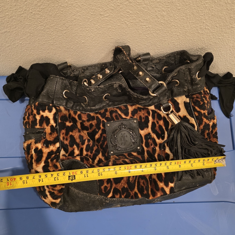 Juicy Couture Leopard Print Daydreamer Bag